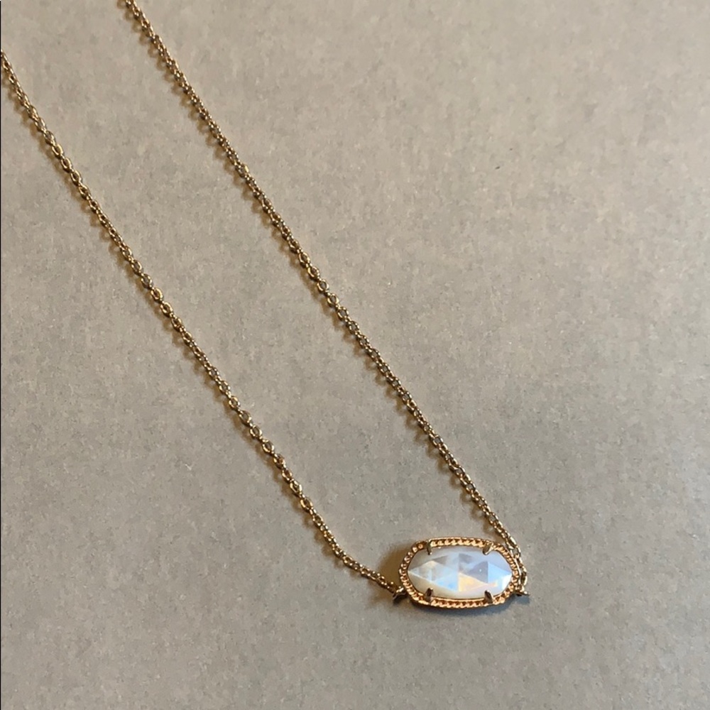 Kendra Scott Necklace